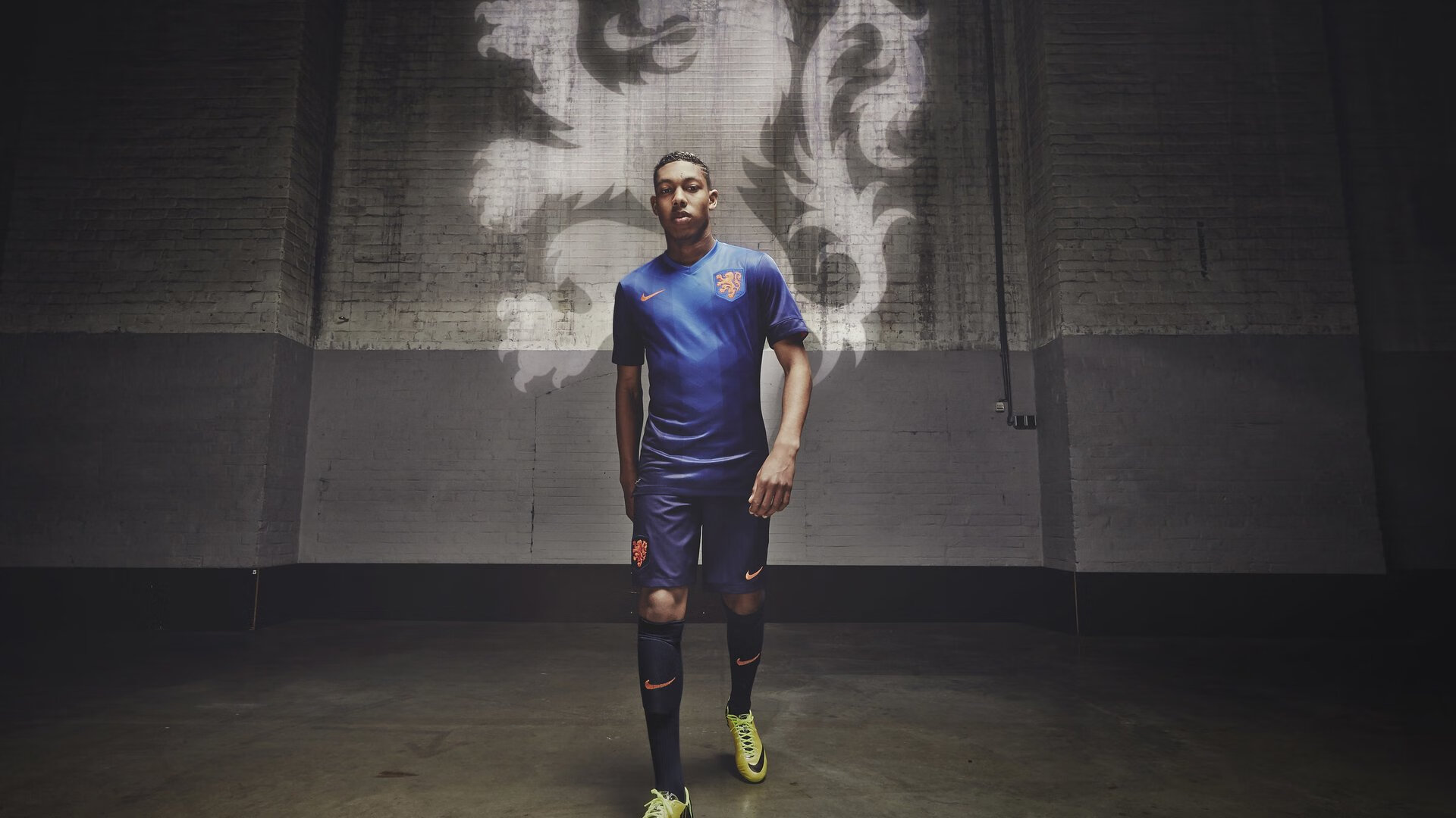 德甲攻守兼备：瞬间突入，精彩绝伦！，德甲intro