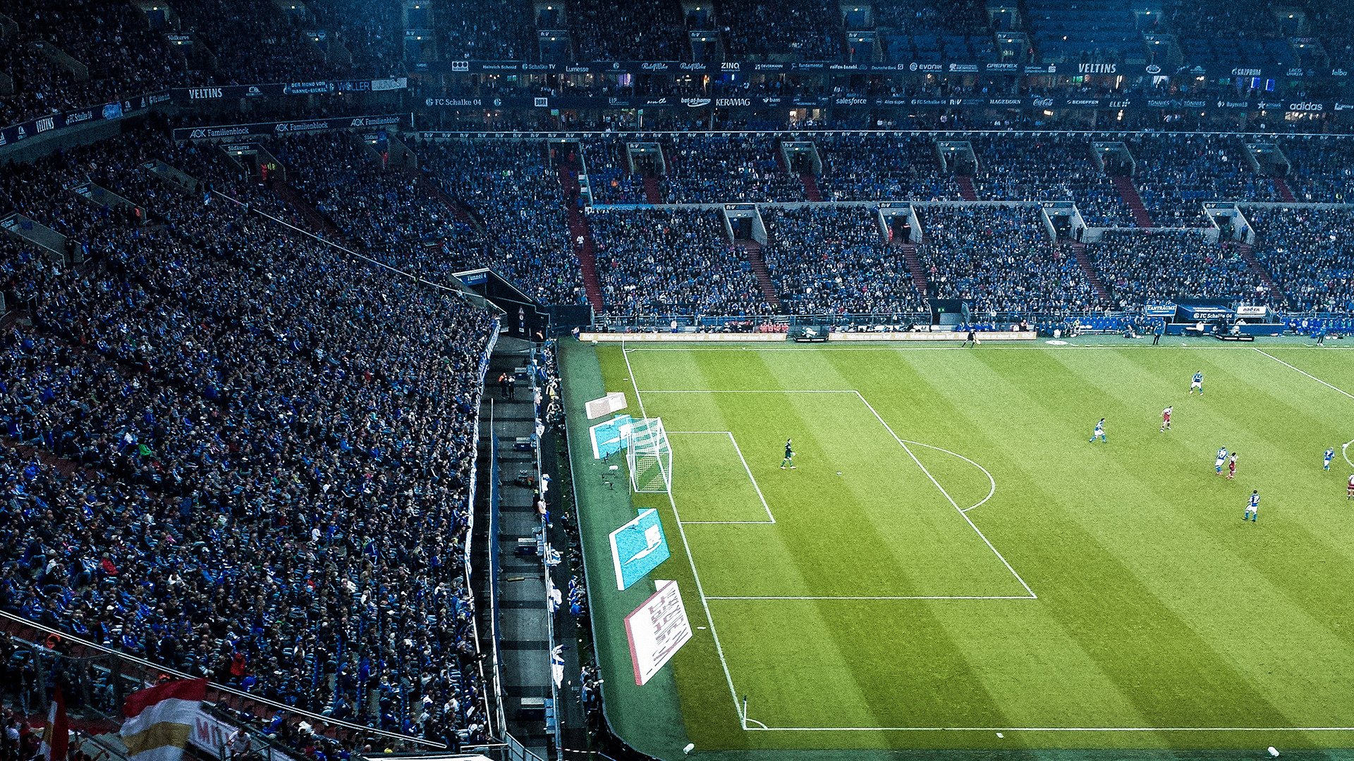 开云app官方入口-跨界合作打造足球主题的创新文创产品，市场火热，创意足球队